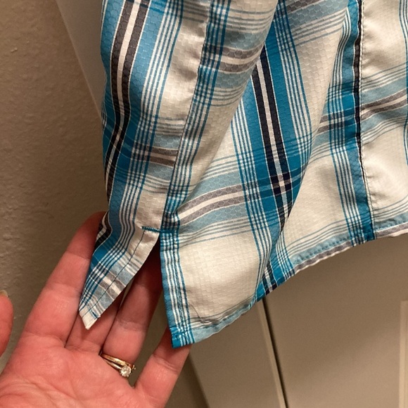 Worldwide Sportsman White Blue Plaid  Button Down Shirt, Size XXL SPF 30 - Picture 6 of 13